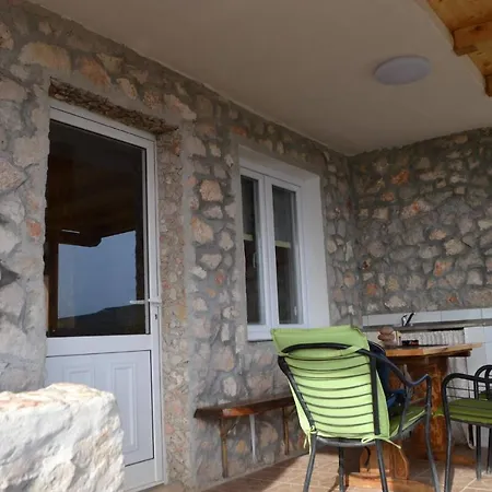 Spacious Robinson House Paloma Blanca, Sleeps 8 *