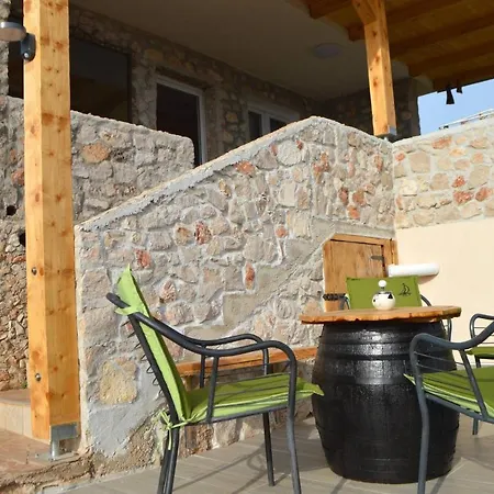Spacious Robinson House Paloma Blanca, Sleeps 8 아파트
