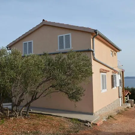 Apartamento Spacious Robinson House Paloma Blanca, Sleeps 8 *