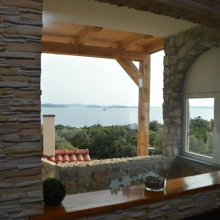 Apartmán Spacious Robinson House Paloma Blanca, Sleeps 8 Dobropoljana