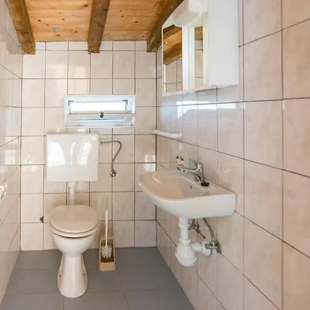 Spacious Robinson House Paloma Blanca, Sleeps 8 Apartmán *