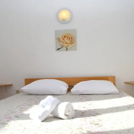 Apartmán Spacious Robinson House Paloma Blanca, Sleeps 8