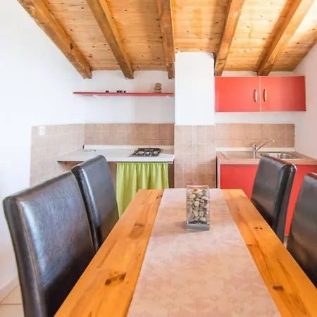 Apartmán Spacious Robinson House Paloma Blanca, Sleeps 8 Dobropoljana